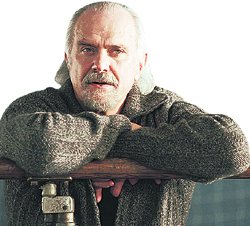 12 разгневанных манекенов или антивоенная драма?