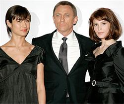 Джеймс Бонд покорил обложку Vogue